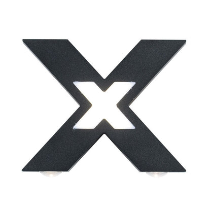 Moderne LED-Wandleuchte in X-Form für den Außenbereich