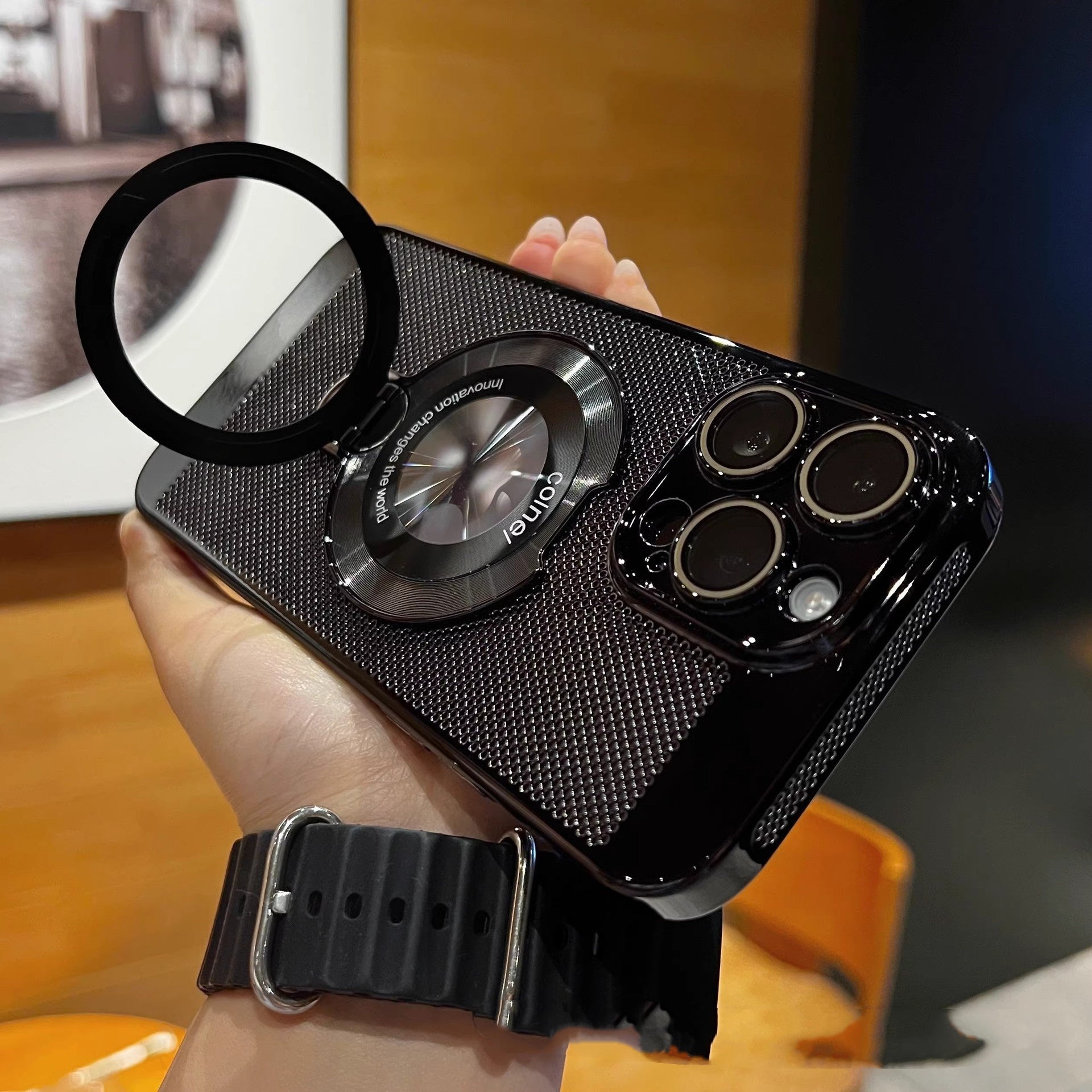 360° rotierender Ständer für Handyhülle mit Wärmeableitung und magnetischem Laden