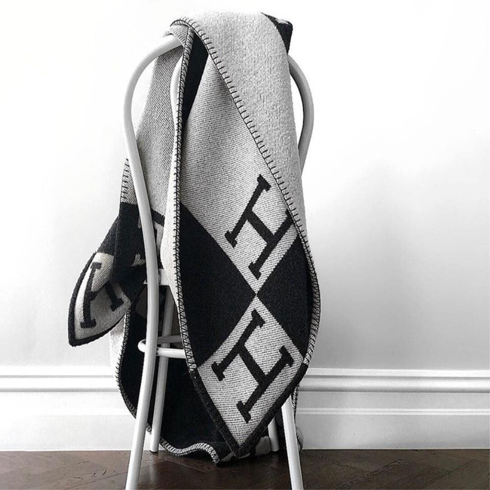 Zelara Decke Plaid Kaschmir und Wolle – Eleganz und Luxuskomfort