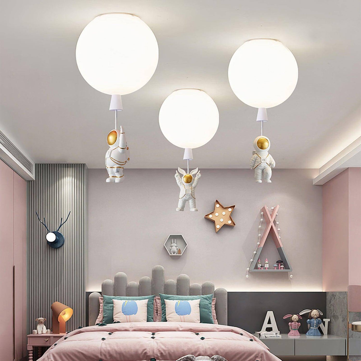 Moderne LED-Deckenleuchte &quot;Mond &amp; Astronauten&quot;