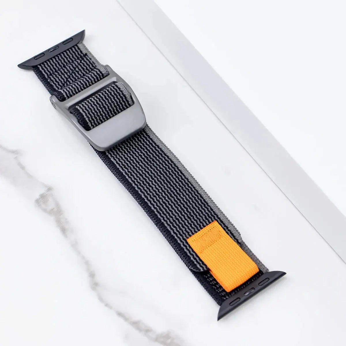 Zelara Nylon Sport Loop Band für Apple Watch