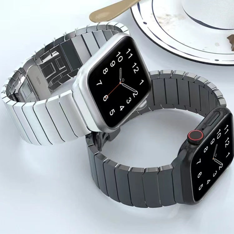 Verstellbares Metallarmband für die Apple Watch: individuelle Passform und Stil