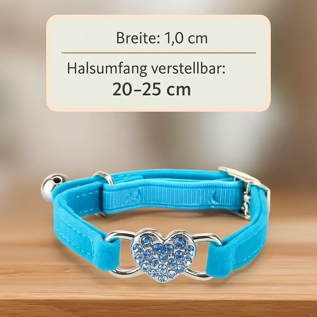 Katzenhalsband mit Herz &amp; Glöckchen | Weiches Samtband mit Sicherheitsverschluss