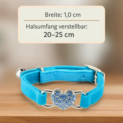 Katzenhalsband mit Herz &amp; Glöckchen | Weiches Samtband mit Sicherheitsverschluss