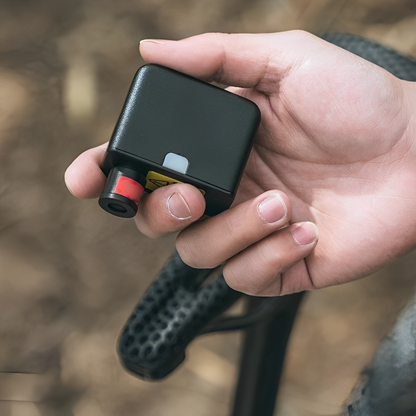 Ultra-kompakte Mini-Elektropumpen für Fahrräder mit Type-C wiederaufladbarem Akku – Passt auf Schrader- und Presta-Ventile