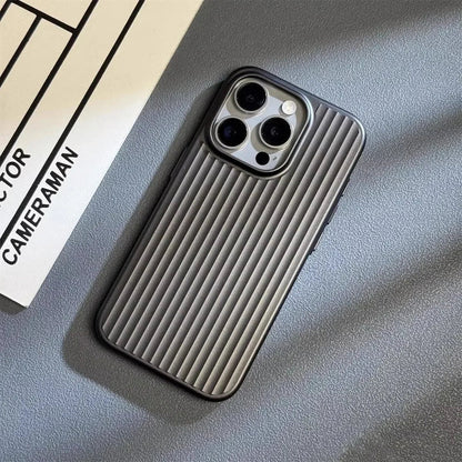 TitanBouclier Pro - iPhone-Hülle aus Premium-Titan