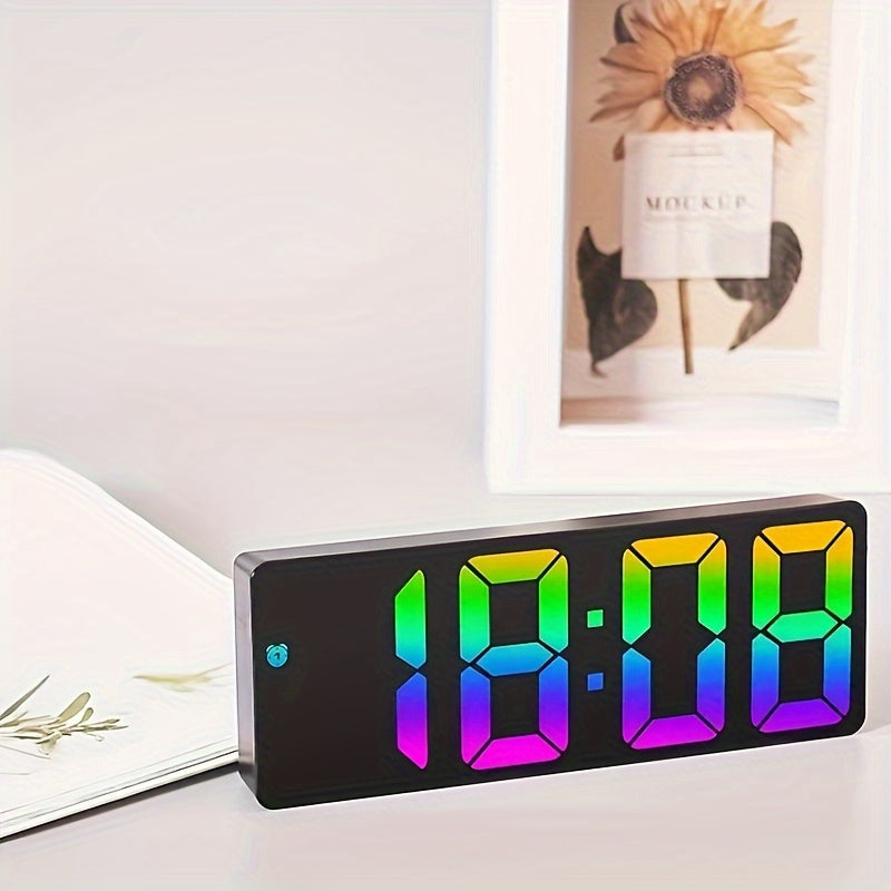Bunte LED Digitaluhr – Für einen fröhlichen Start in den Tag