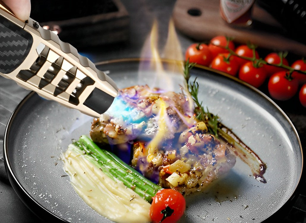 Nachfüllbares Jetflammen-Feuerzeug mit starker blauer Flamme – Winddicht, einstellbar, ideal für Küche, Outdoor und Grill