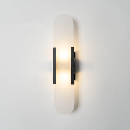 Langgestreckte Alabaster-Wandleuchte