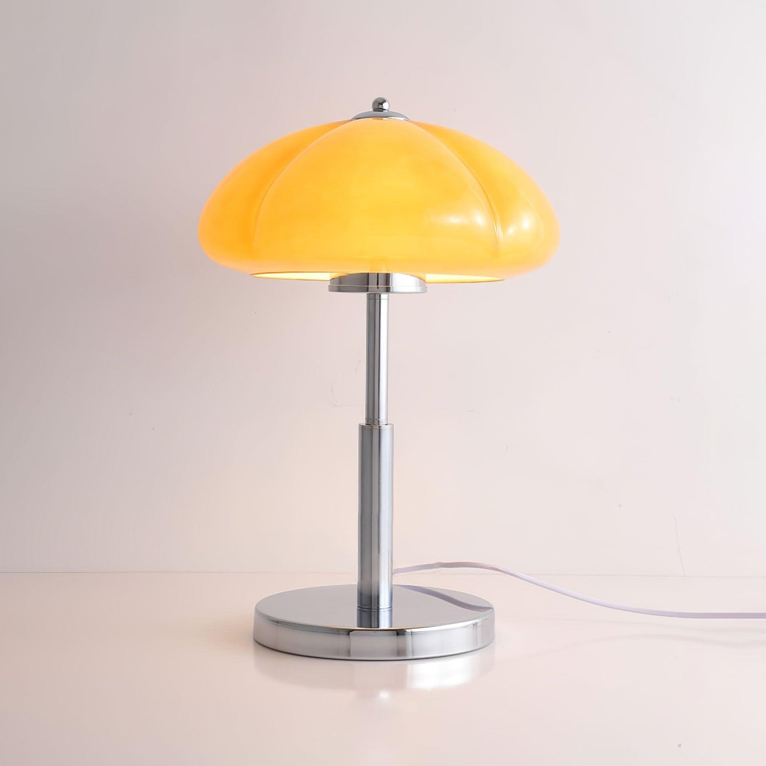Pilz Design Tischlampe Glas Bernstein