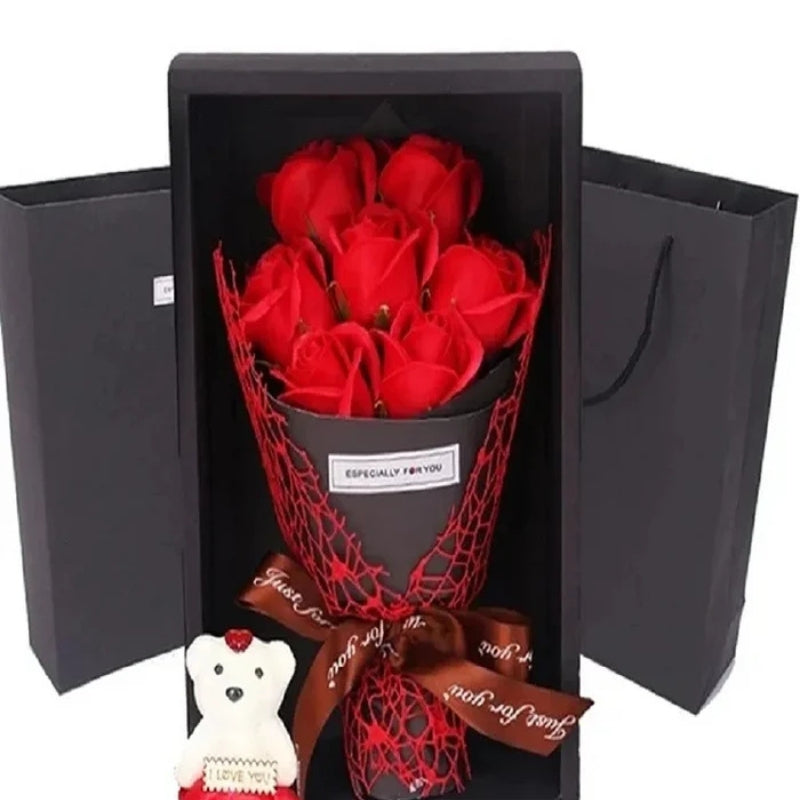 Zelara - Blumenstrauß mit charmantem Kuscheltier