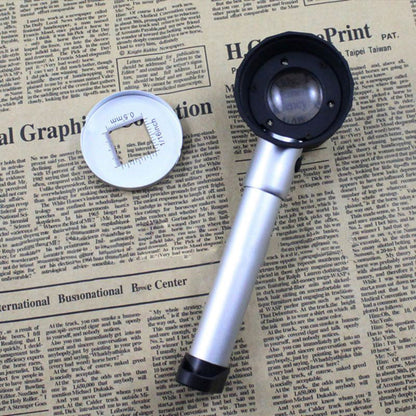 10X Vergrößerungsglas mit Skala und LED-Licht
