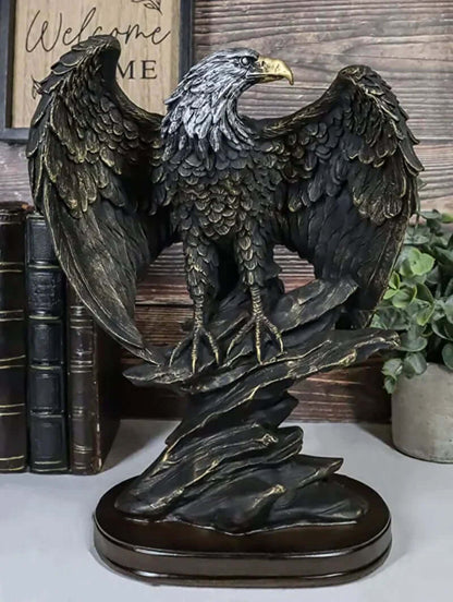 Majestätische Adler-Skulptur aus Bronze