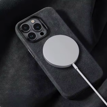 iPhone MagSafe-Schutzhülle | &quot;Alcantara&quot;