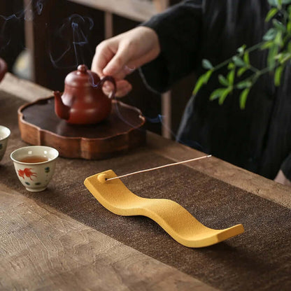 Keramik Räucherstäbchenhalter Wellen-Design