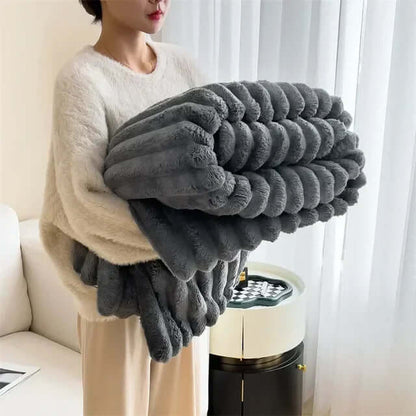 Riesige Kuscheldecke aus Plüsch - Extraweich &amp; Warm