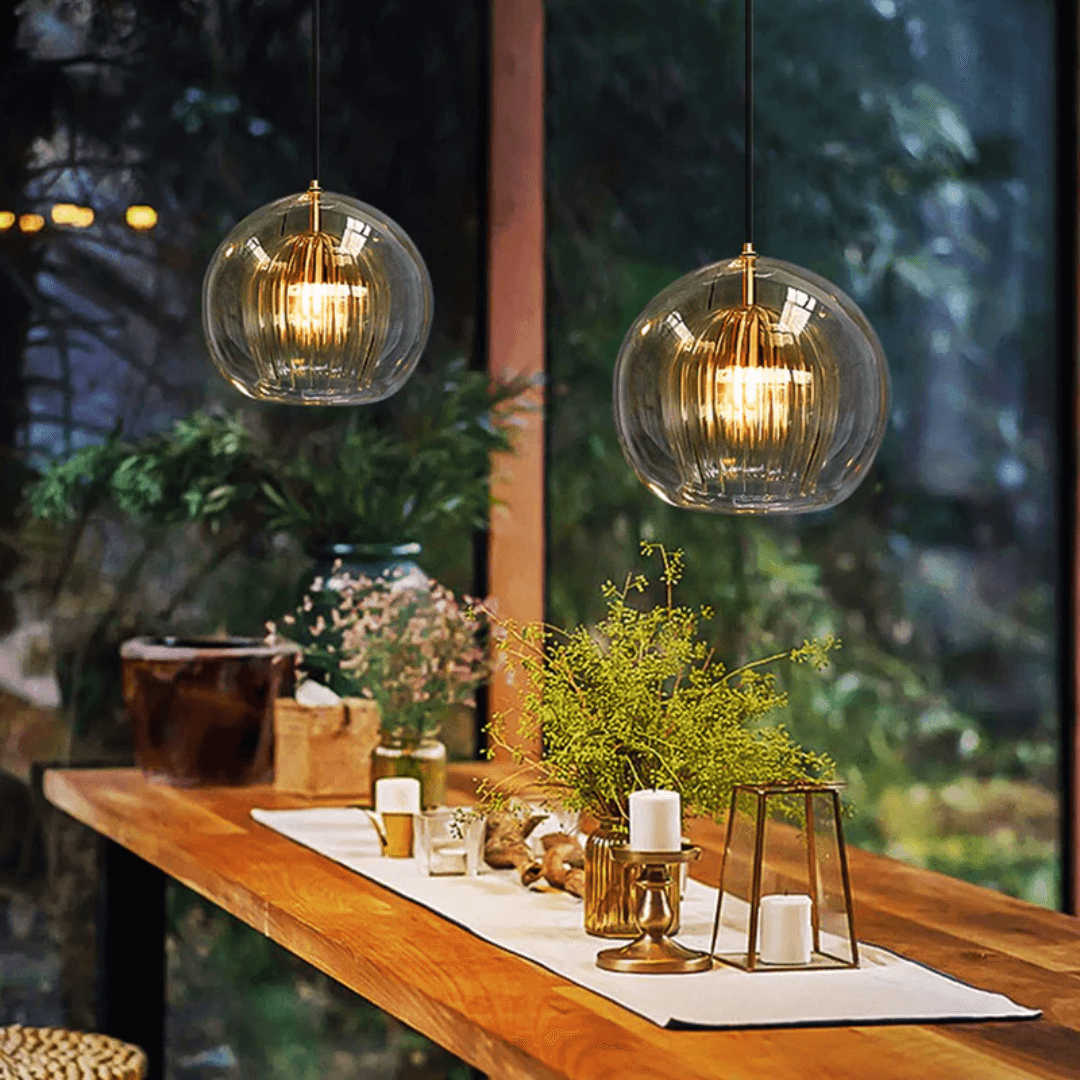 Moderne LED Pendelleuchte Glaskugel - Höhenverstellbar