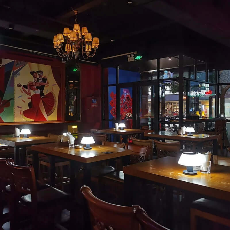 Solar-Tischlampe - wiederaufladbar