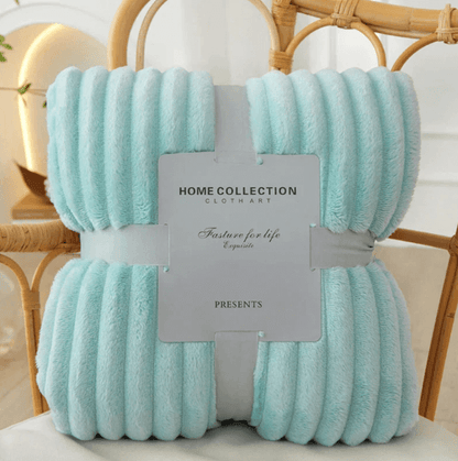 Kuschelige Breitgestreifte Fleece-Decke