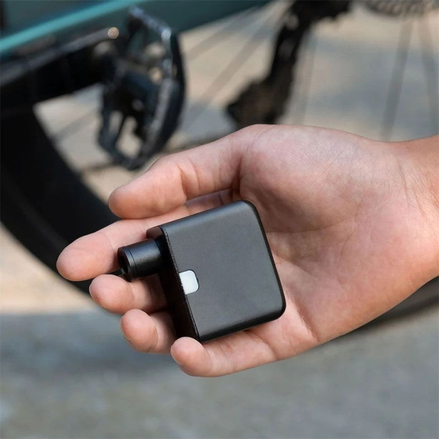 Ultra-kompakte Mini-Elektropumpen für Fahrräder mit Type-C wiederaufladbarem Akku – Passt auf Schrader- und Presta-Ventile