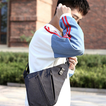 Verstellbare Tasche mit innovativem Stauraum und Design