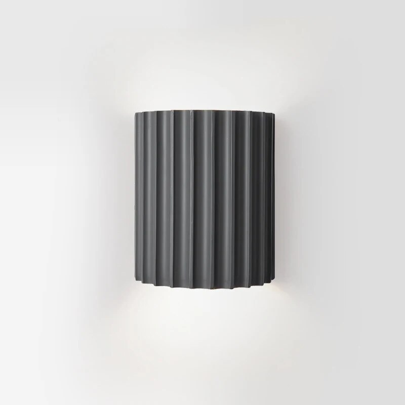 Moderne Wandapplikationen aus Kunstharz für elegante Räume