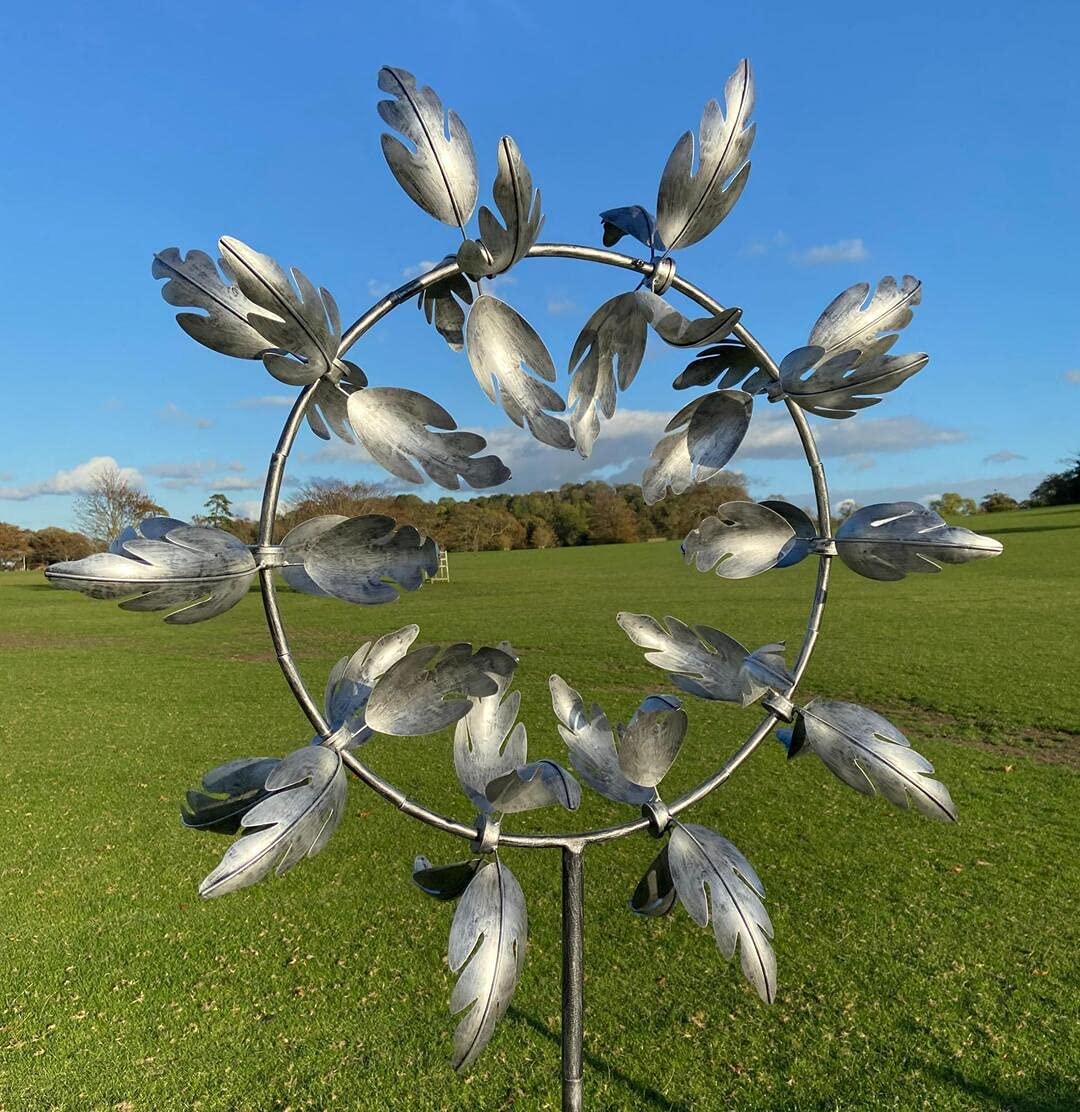 Magische Metallwindmühle: Kinetischer Windspinner für den Garten