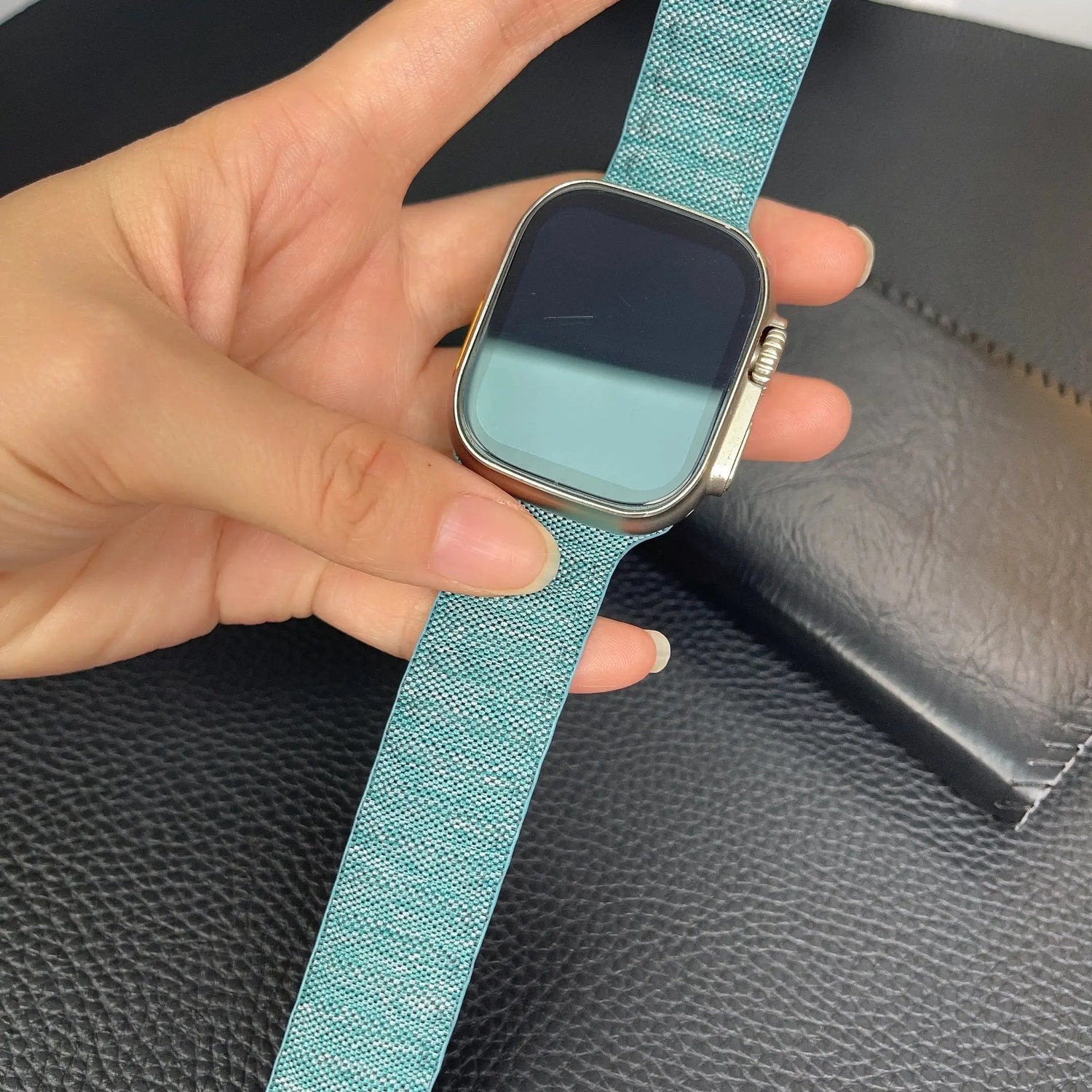 DenimFlex Magnetisches Loop-Armband für die Apple Watch