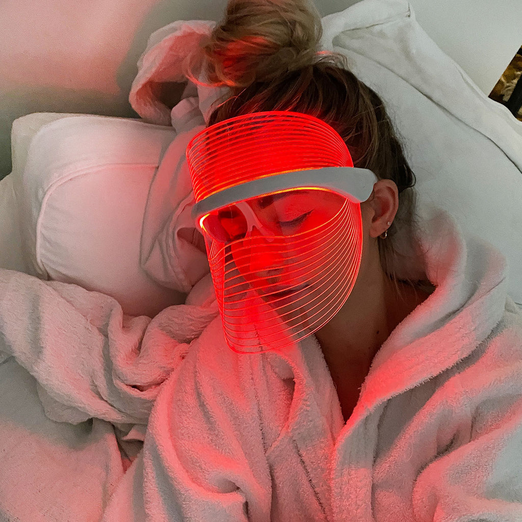 Zelara LED Lichttherapie Gesichtsmaske