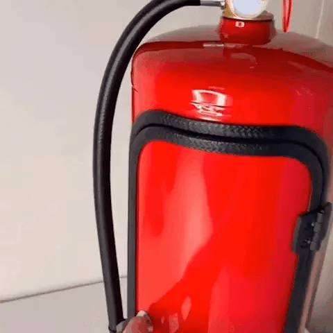 Handgefertigter Feuerlöscher Mini Bar | Einzigartiges Industriedesign &amp; Perfekt für Hausbars oder ausgefallene Geschenke