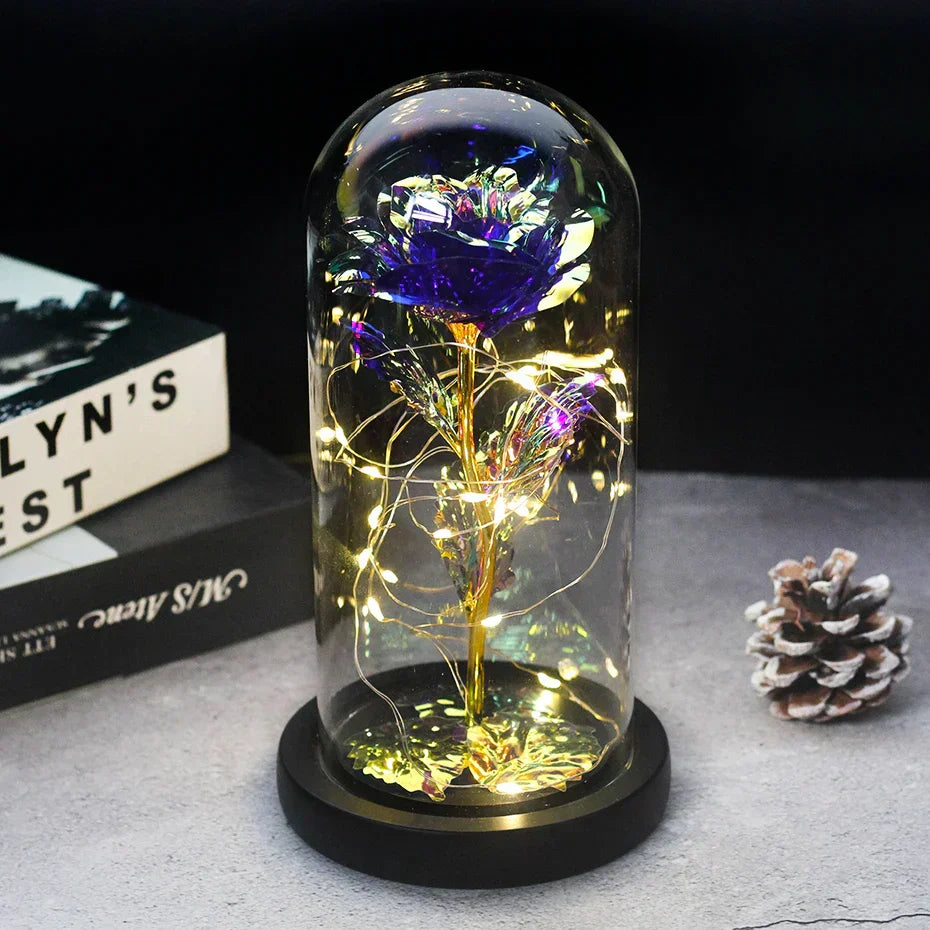Ewige Rose in Glasdome | Handverlesen, LED-beleuchtet &amp; Ideal für romantische Geschenke und Wohnkultur