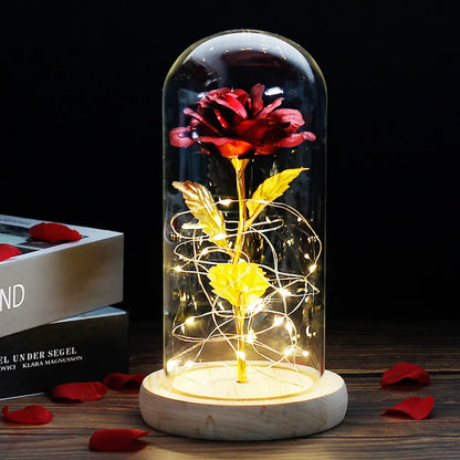 Ewige Rose in Glasdome | Handverlesen, LED-beleuchtet &amp; Ideal für romantische Geschenke und Wohnkultur