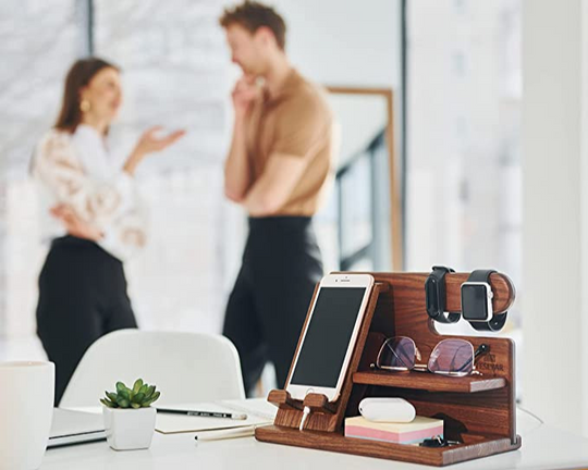 Zelara - Hölzernes Telefon Ladestation Lagerregal Schreibtisch Organisator