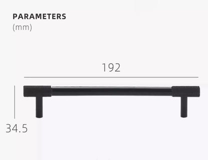 Knurled Tipps | Möbelgriff aus Messing für Küchenschränke
