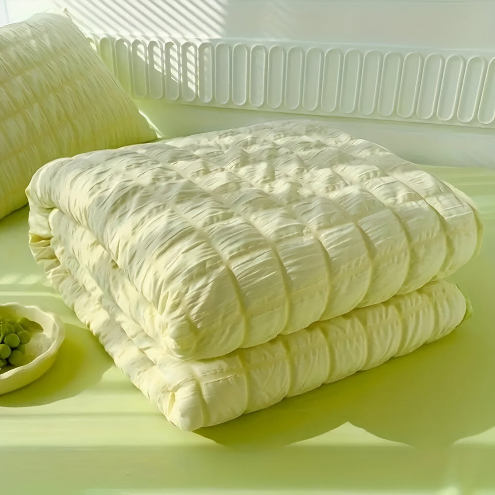 Leichte Atmungsaktive Sommerbettdecke 135x200 | Kühlende Bettdecke für Sommer