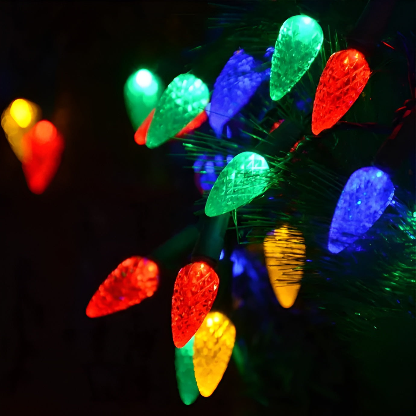 Luxus LED Lichterkette | Wetterfeste Weihnachtsbeleuchtung Außen