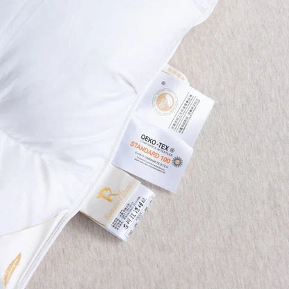 Maravine | Luxus Gänsedaunen Bettdecke 200x220 cm