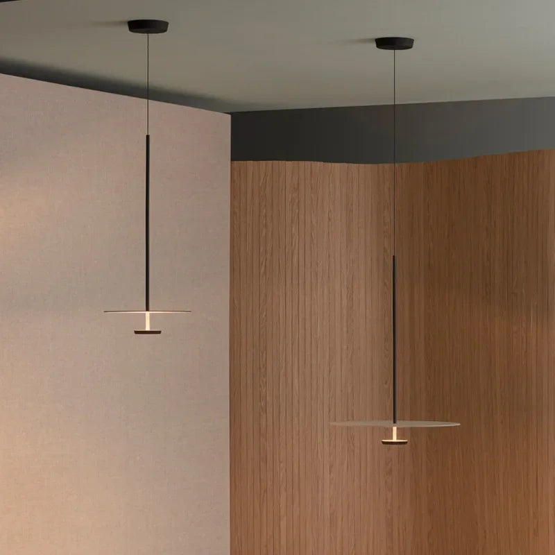 Schwarze Minimalistische Pendelleuchte für Modernes Interieur