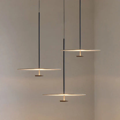 Schwarze Minimalistische Pendelleuchte für Modernes Interieur