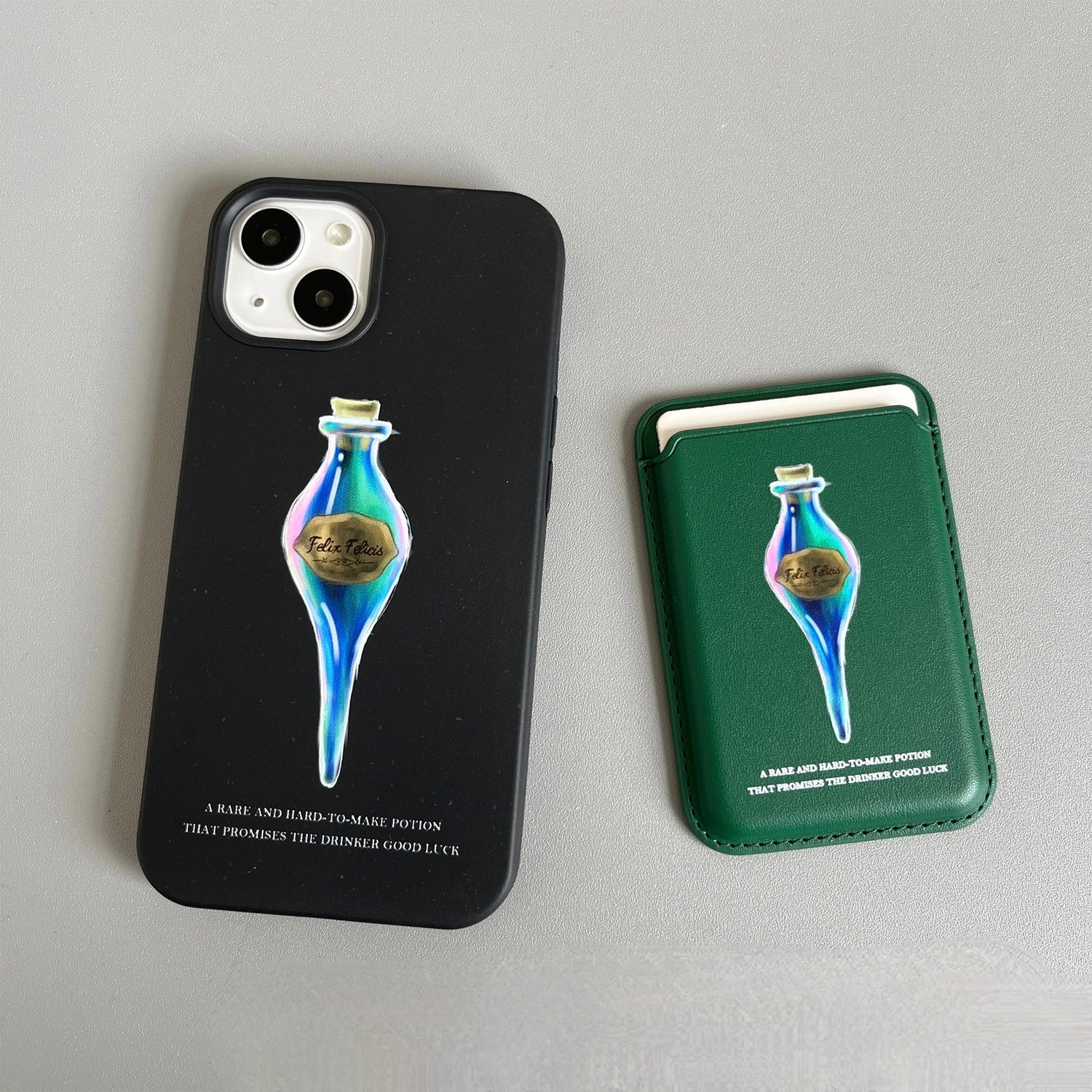Harry Potter Serie - Umweltfreundliche biologisch abbaubare magnetische iPhone-Hülle mit Kartenhalter