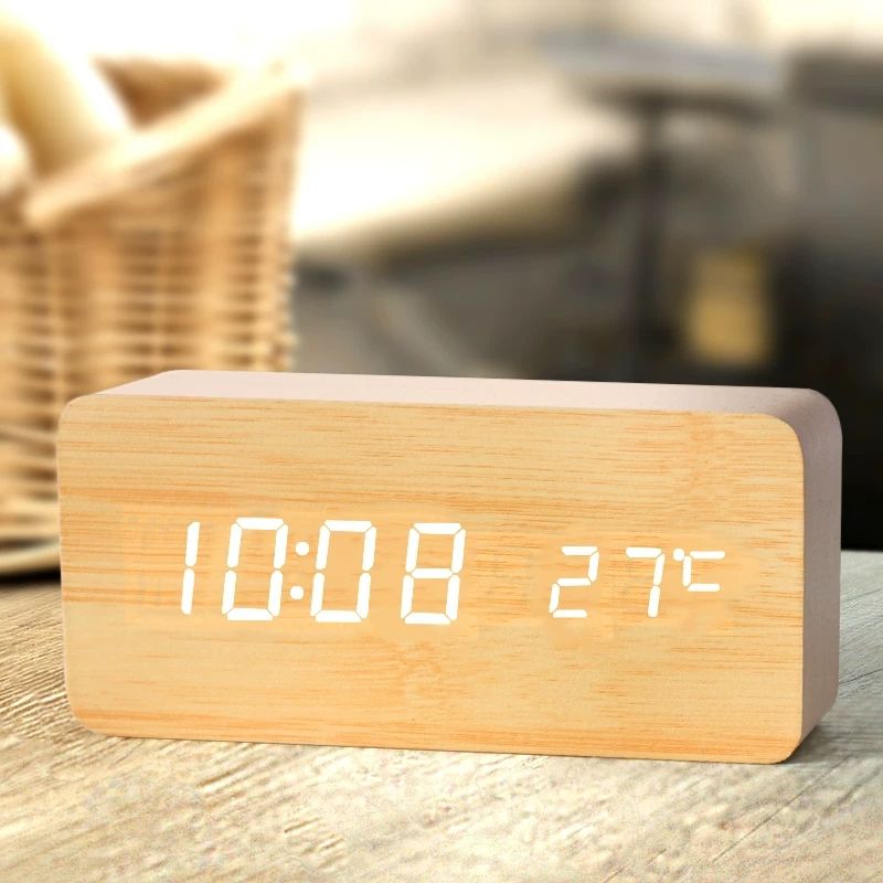 TimberGlow LED Wecker – Digital &amp; Stilvoll im natürlichen Holzdesign