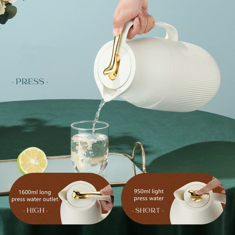 Heißer Riese Minimalistische Isolierte Thermoskanne