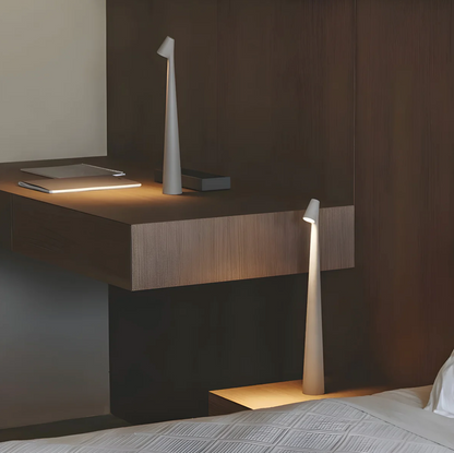 Zelara am Schreibtisch LED Nordlicht – 3 Intensitäten, kabelloses skandinavisches Design