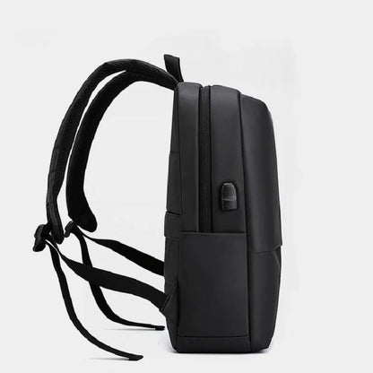 Zelara 15,6 Zoll Kompakt Wasserabweisend Reise Rucksack Laptop Tasche Mit USB-Anschluss