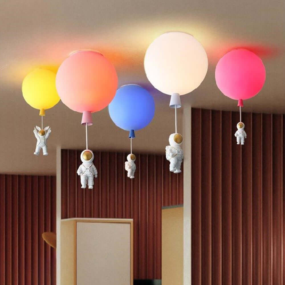 Moderne LED-Deckenleuchte &quot;Mond &amp; Astronauten&quot;
