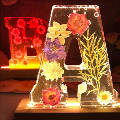 Dried Flower Letters Nachtlicht