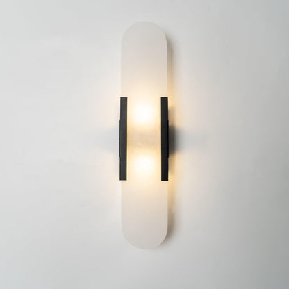 Langgestreckte Alabaster-Wandleuchte