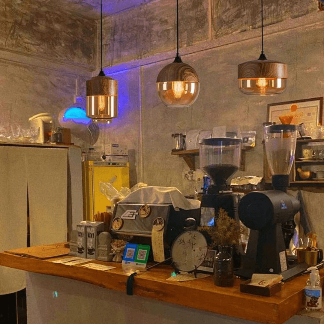 Skandinavische Holz Deckenleuchte