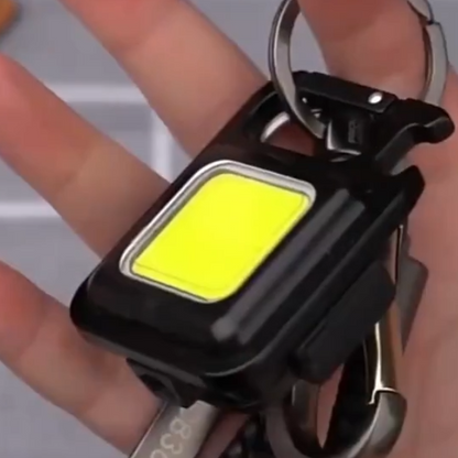 KeyLight - Multifunktionales Schlüsselanhänger-Licht | LED Taschenlampe