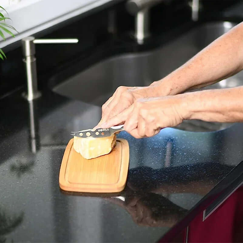 Rechteckige Käse &amp; Butterdose mit Bambusbrett
